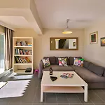 Vila Ev