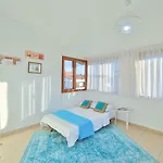 Villa Ev