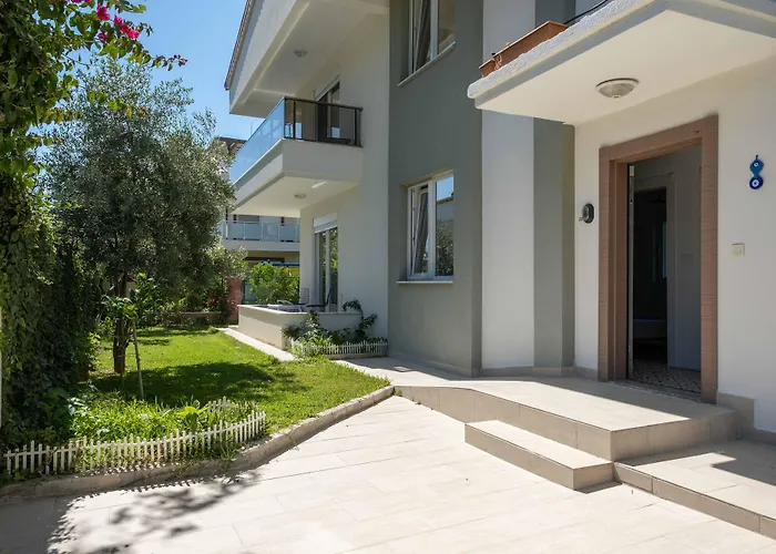 Ev Villa