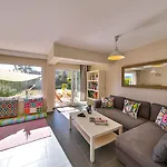 Ev Villa