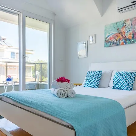 Ev Villa