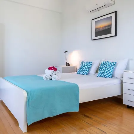 Ev Villa