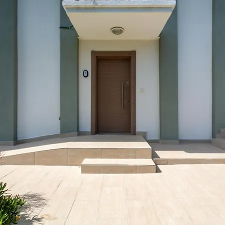 Villa Ev
