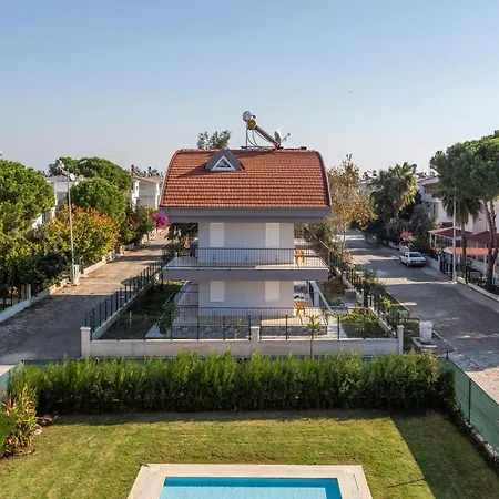 Villa Ev *