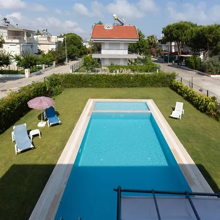 Ev Villa *