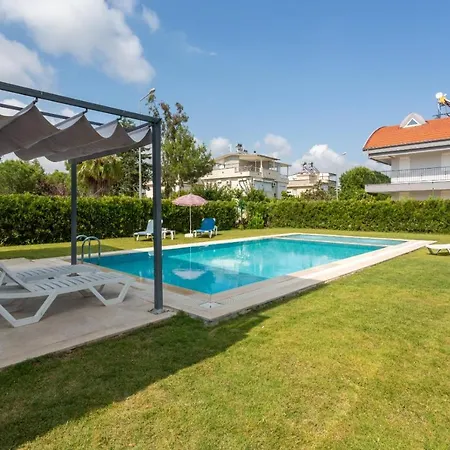 Ev Villa